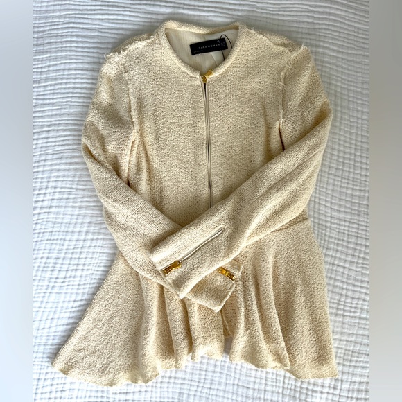 Zara Blazer, beautiful peplum, lined, gold zipper detail - bundle opportunity! - Picture 4 of 8